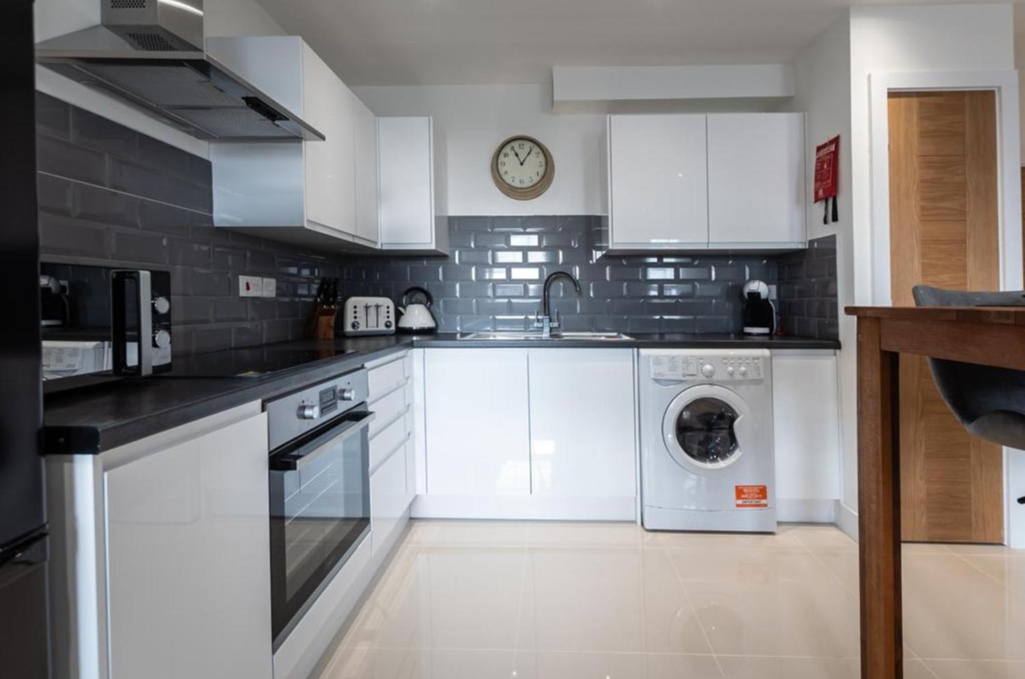 Relaxing Atlantic Mansions By Smart Apartments Short Lets & Serviced Accommodation Apartment Southampton With Free Wifi Εξωτερικό φωτογραφία